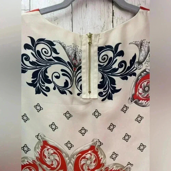 Chelsea & Theodore 7/8 Sleeve Blouse Size XS - Picture 5 of 8